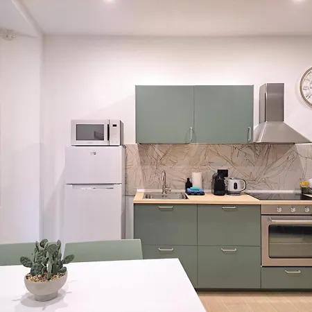 Apartman Victoria 1 E 2 By Quokka 360 - Close To Porta Torre In *