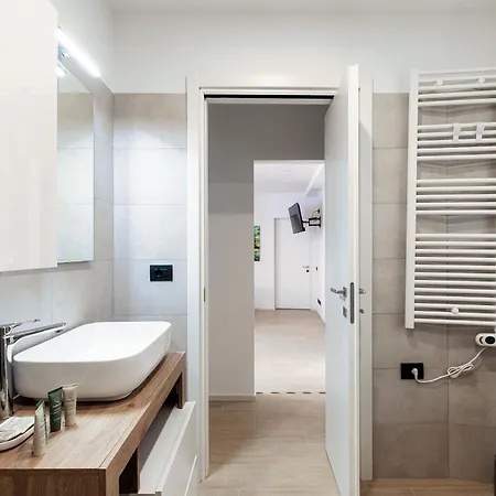 Apartman Victoria 1 E 2 By Quokka 360 - Close To Porta Torre In Como